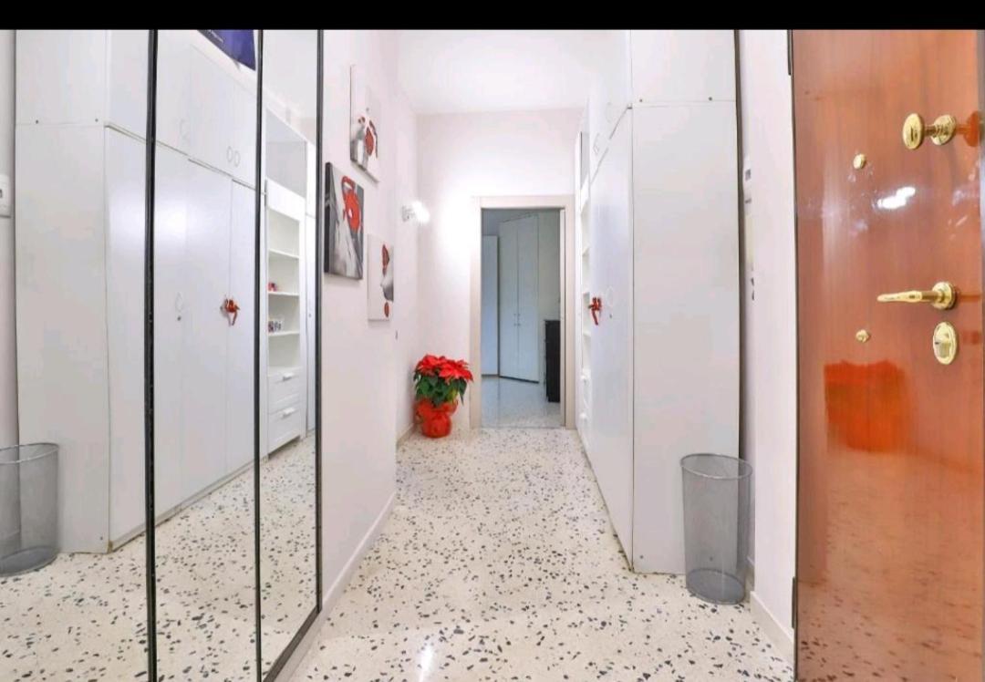 Casa Vacanza Arcangeli Salerno Luaran gambar